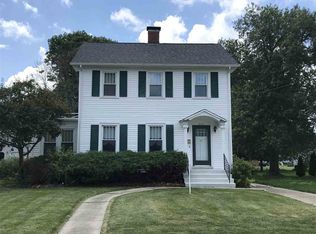 370 Hawkinson Ave, Galesburg, IL 61401