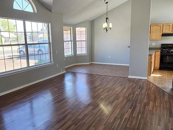 5th image of 14508 Thayer Pease Ave