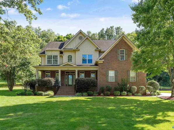 2311 Little Cove Rd, Owens Cross Roads, AL 35763
