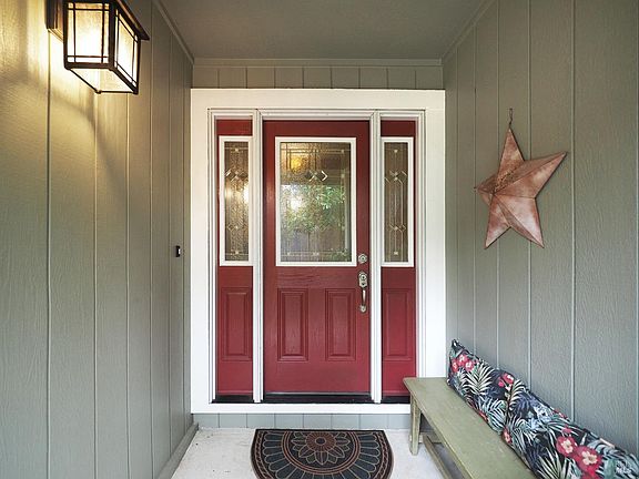 5th image of 21679 Geyserville Avenue