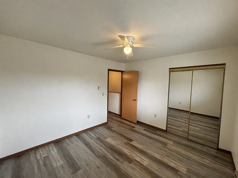 602 Hollywood Dr — Photo 14