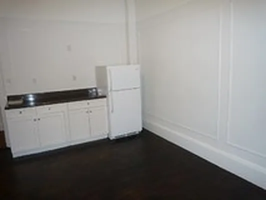 Rented by Raz Realty | media 5