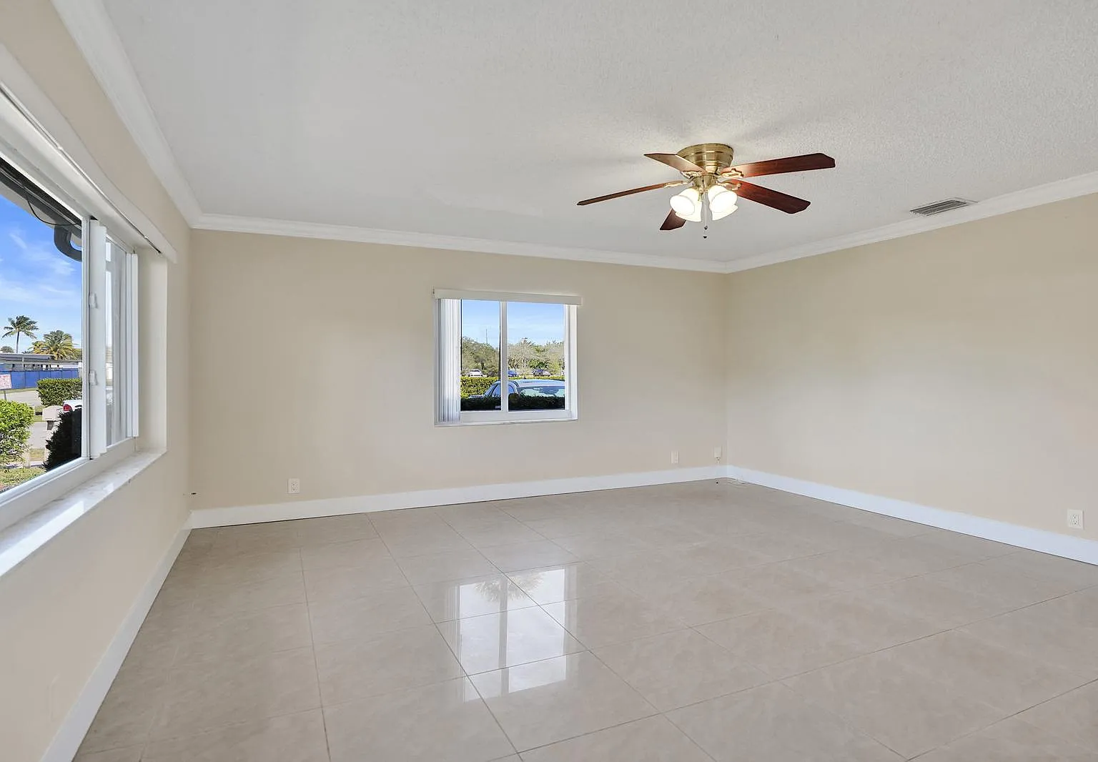 2 bed, 1075 sqft, $2,800 — Photo 4