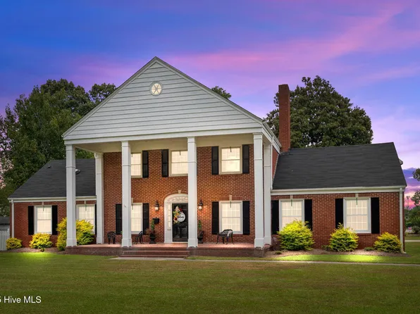 800 S Howard Circle, Tarboro, NC 27886