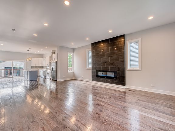 4th image of 3234 N Ozanam Ave