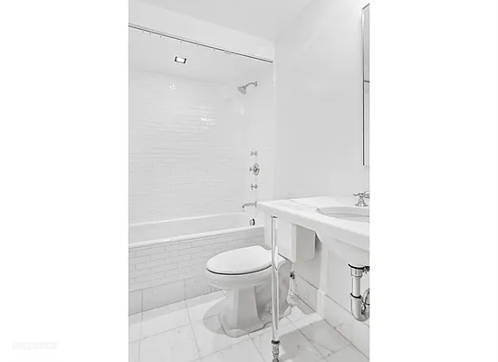 Rented by Corcoran | media 13