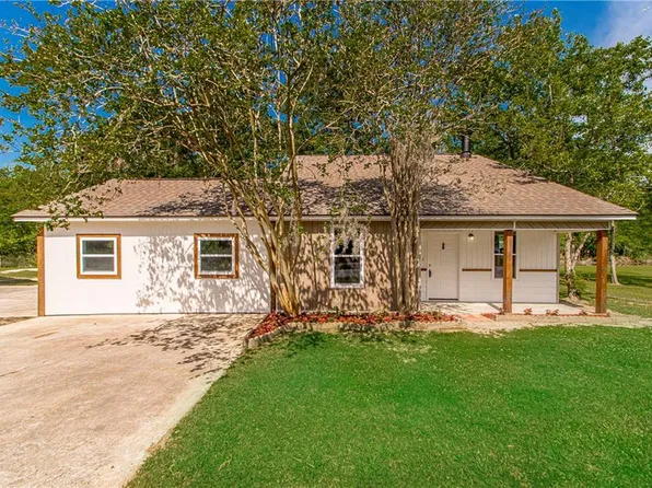 8369 Phillips Rd, Saint Amant, LA 70774