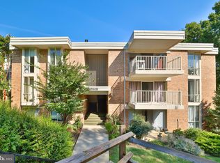 2618 Fort Farnsworth Rd #232, Alexandria, VA 22303