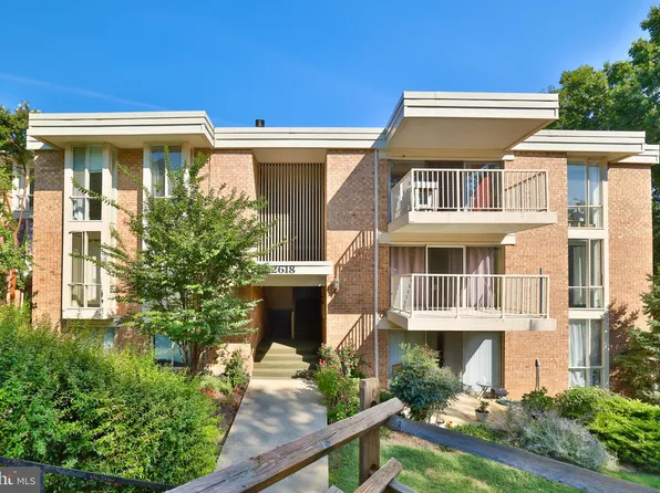 2618 Fort Farnsworth Rd #232, Alexandria, VA 22303
