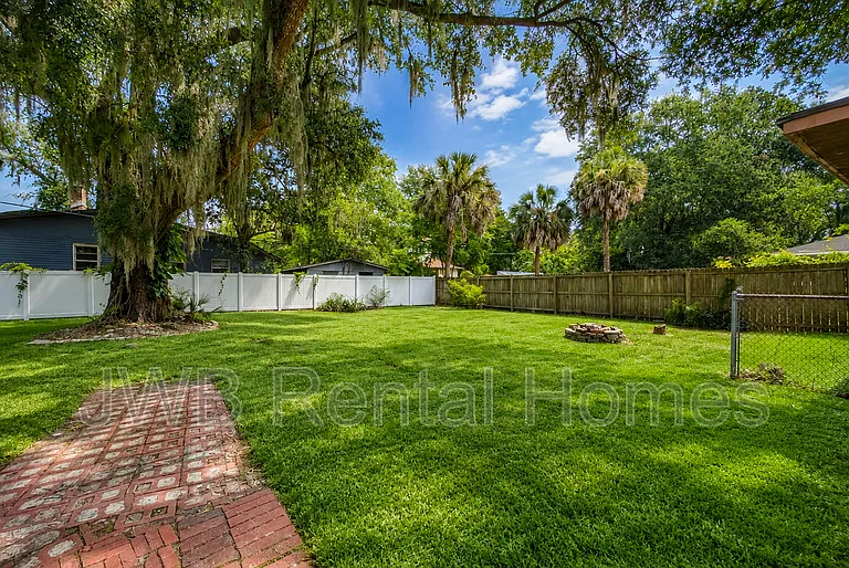 4305 Springfield Blvd — Photo 14