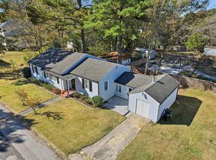 305 N Elm St, Louisburg, NC 27549