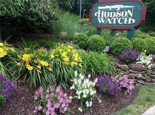 10 Hudson Watch Dr, Ossining, NY 10562