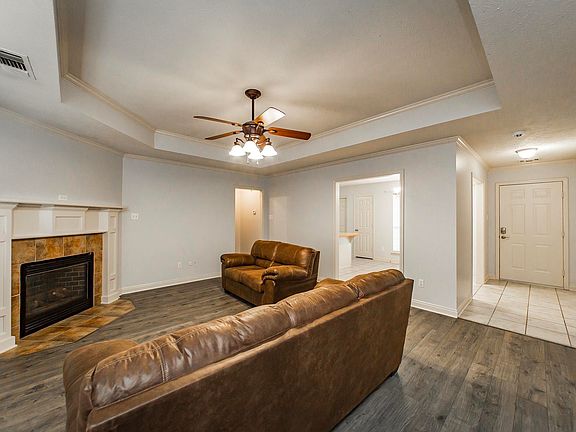5th image of 1216 Pinnacle Dr