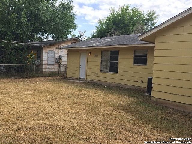 2nd image of 8803 Hunters Creek St