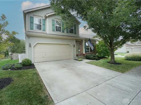 7454 Holyoke Cir, Maineville, OH 45039