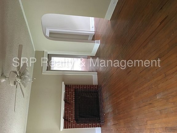 3rd image of 1731 Armstrong Park Dr