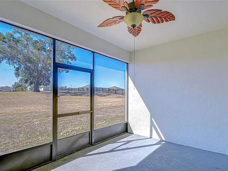 10027 Dolphin Gull Cir — Photo 54