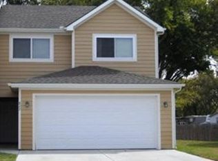 827 Whitetail Ct, Junction City, KS 66441