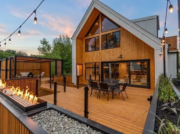 25 Dwight Rd, Needham, MA 02492