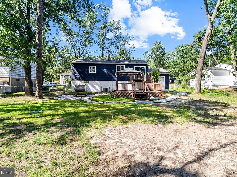 309 California Trl — Photo 30