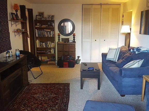 5th image of 58 Shrewsbury Green Dr Unit B