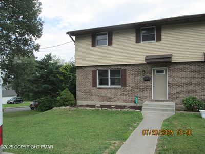 800 William St, Pen Argyl, PA, 18072