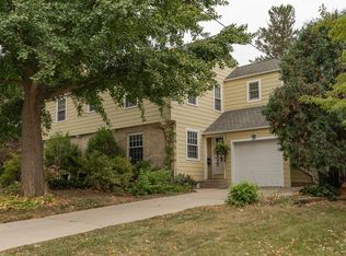 1130 6th St SW, Rochester, MN 55902