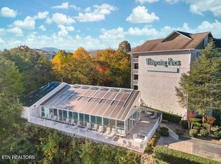 205 Ogle Dr #323, Pigeon Forge, TN 37863