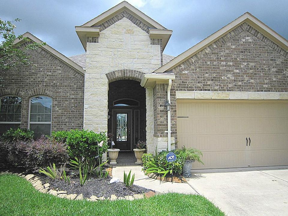 1st image of 2703 Villa Pisa Ln