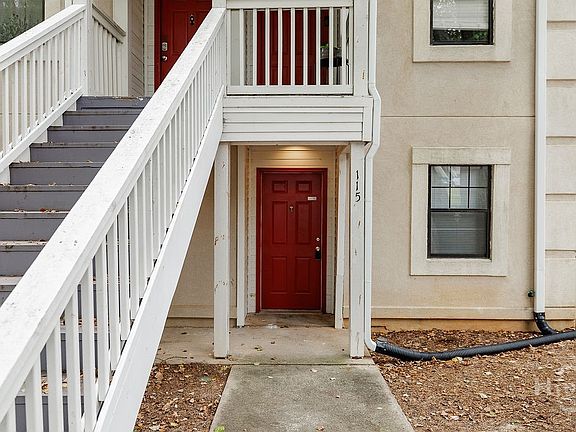 3rd image of 210 Appleby Drive #115