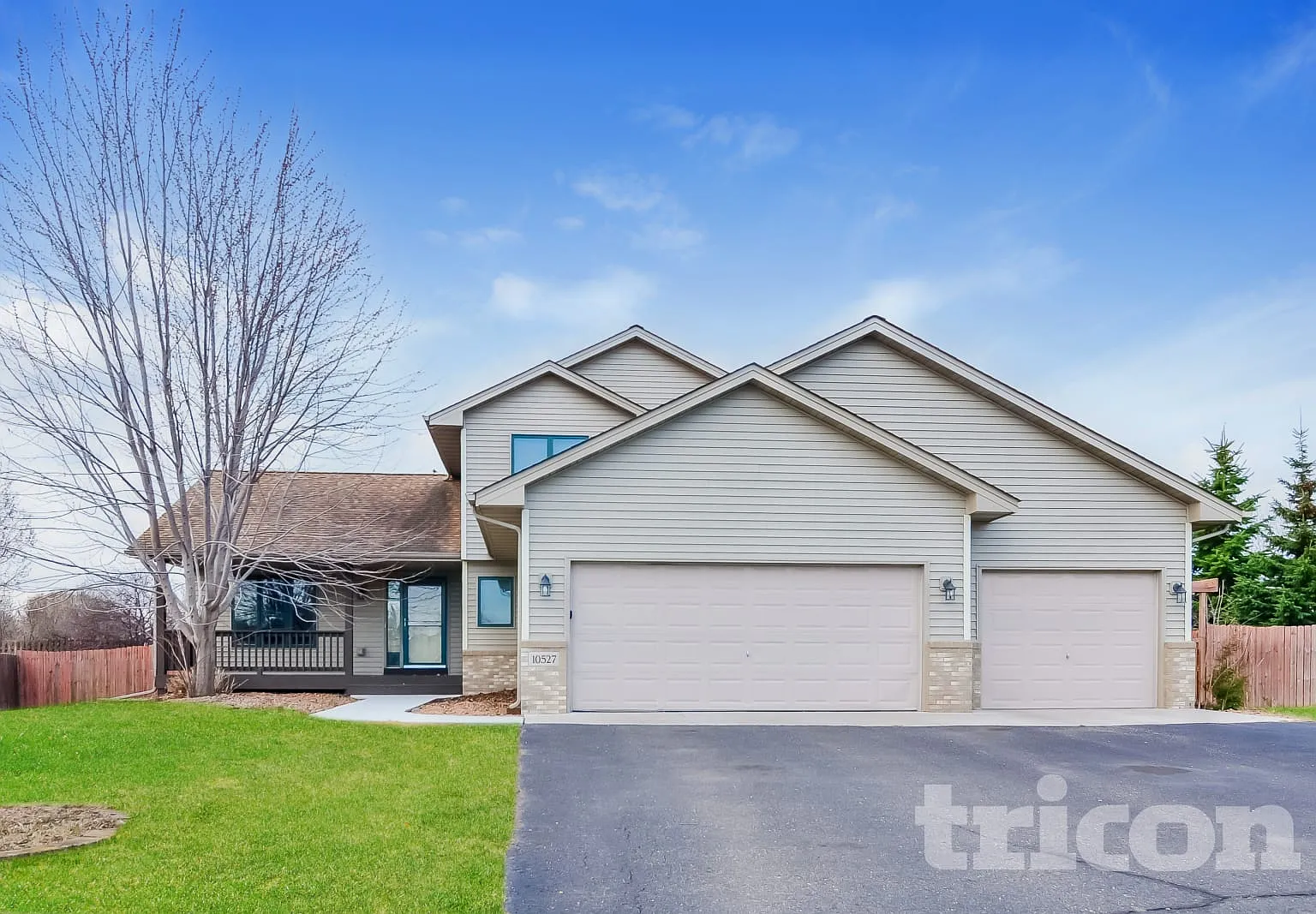 10527 61st PL NE Albertville MN — Photo 1