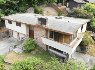 3880 W Mercer Way, Mercer Island, WA 98040