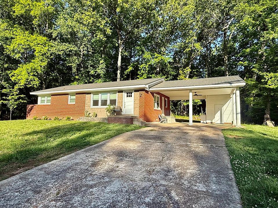 1st image of 319 Highwood Cir
