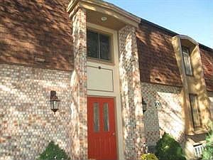 2nd image of 100 Charter Oaks Dr APT 1