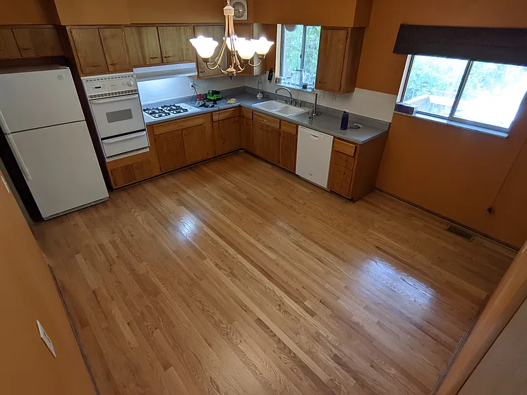 6343 Mackenzie Ct — Photo 3