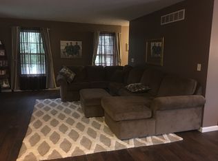 4176 Fallcrest Dr, Batavia, OH 45103