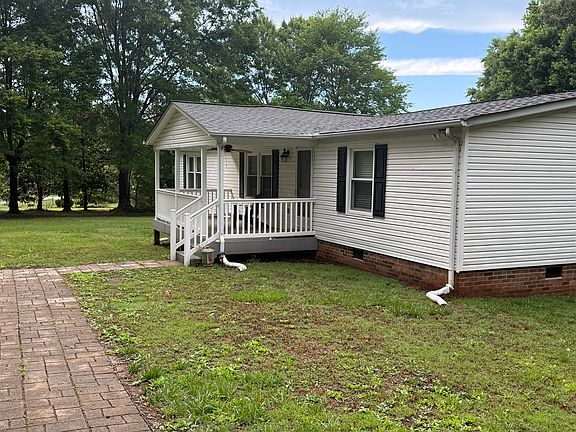 2nd image of 1569 Loomfixer Lake Rd