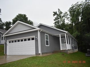 117 Springlake Ave, Hillsboro, OH