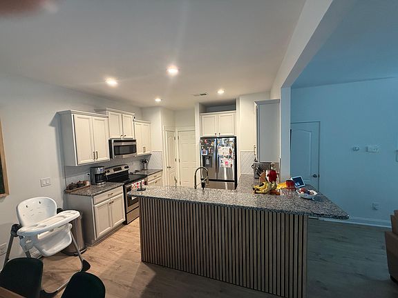 4th image of 78126 Rillstone Dr