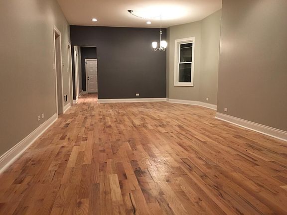 2nd image of 1831 N Kimball Ave