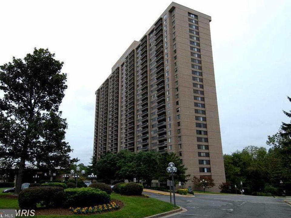1st image of 3705 S George Mason Dr APT 2504