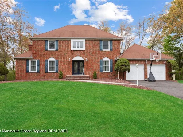 16 Lisa Lane, Morganville, NJ 07751