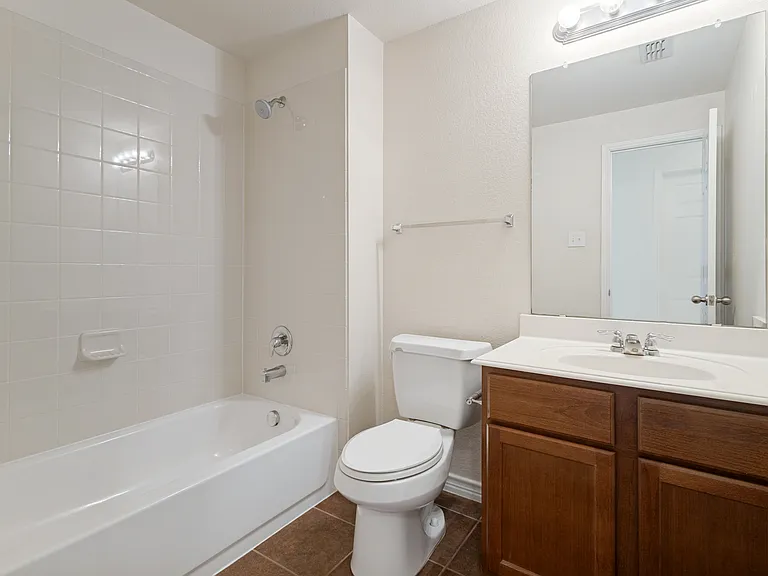 1212 Villa Paloma Blvd — Photo 20