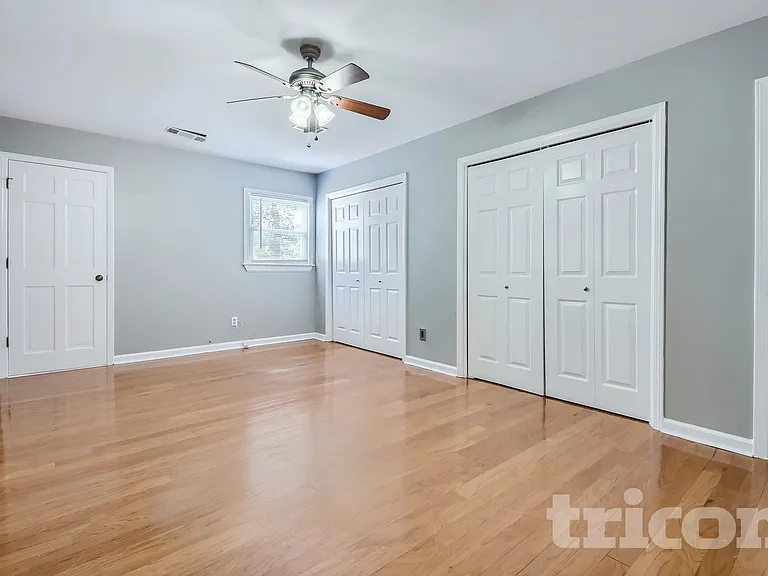 130 Southwood Ct — Photo 5