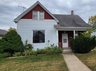 1712 Clore St, Chester, IL 62233