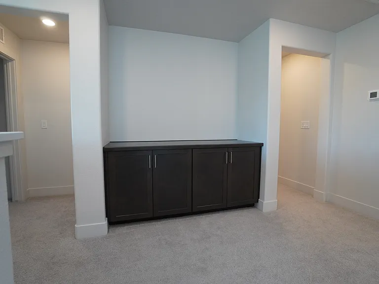 245 E Caldera St — Photo 31