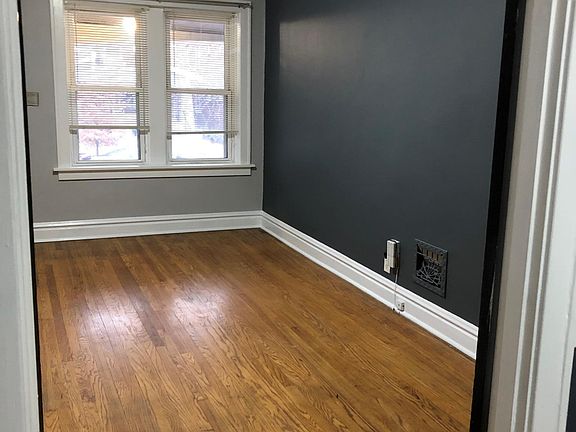 3rd image of 5044 Mardel Ave Floor 1
