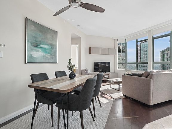 4th image of 1383 Howe St #1306
