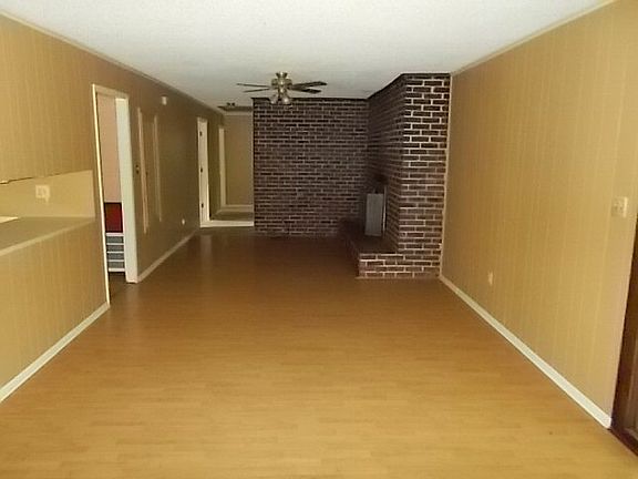4th image of 2 Williford Dr