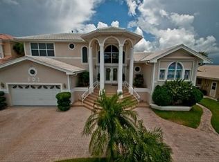 801 Harbor Is, Clearwater, FL 33767